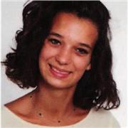 Jeune étudiante de classe préparatoire propose cours de soutien